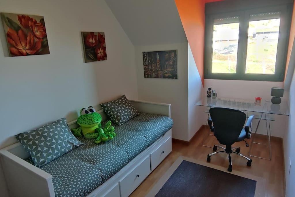 شقة Atico Mirador Del Naranco, Parking Gratuito, Wifi, Zona Residencial اوفيدو المظهر الخارجي الصورة